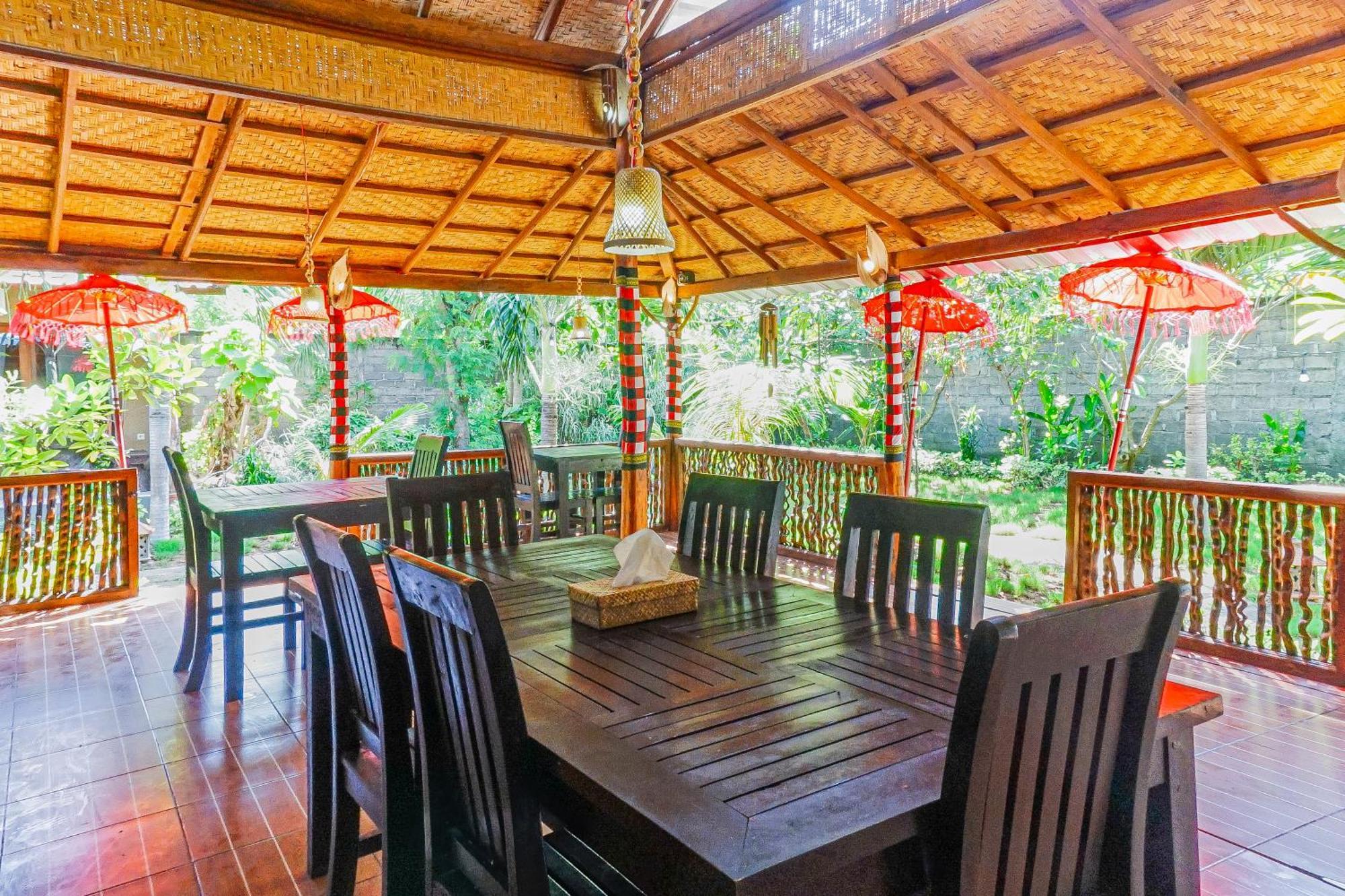 Made Taro - Menjangan Homestay Banyuwedang Exteriér fotografie