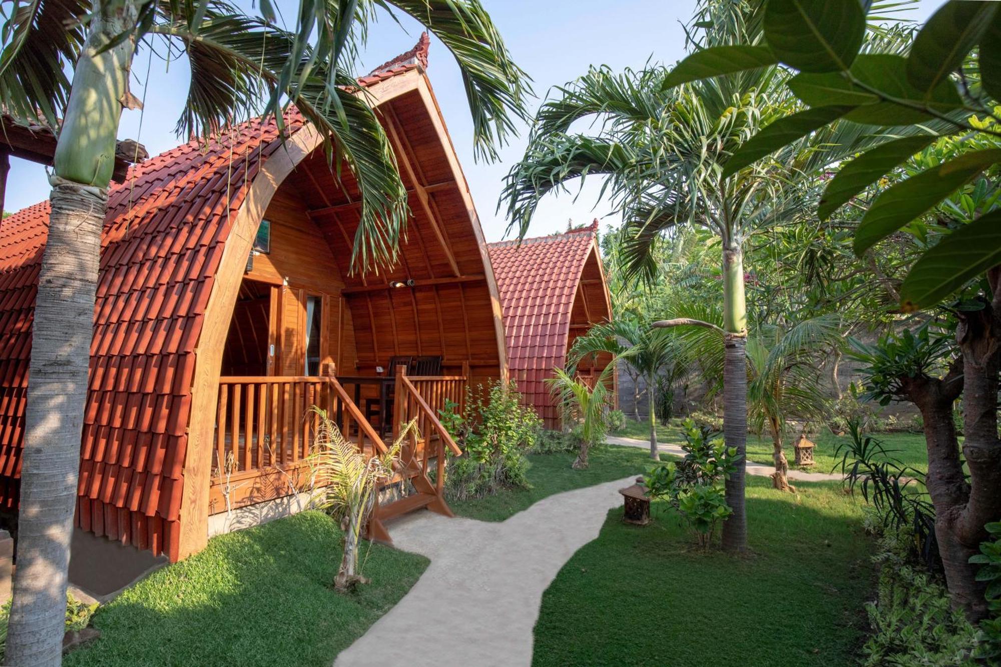 Made Taro - Menjangan Homestay Banyuwedang Exteriér fotografie